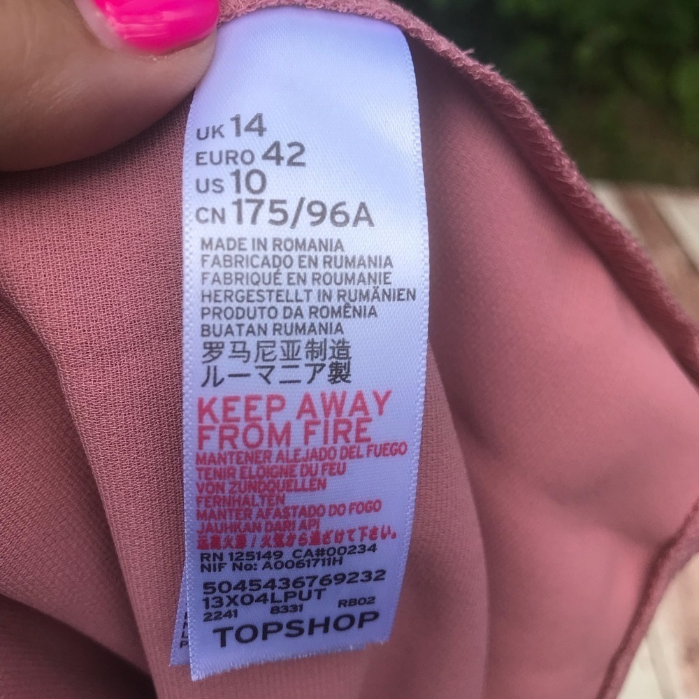 TopShop Blush Off Shoulder Top - Picture 7 of 8